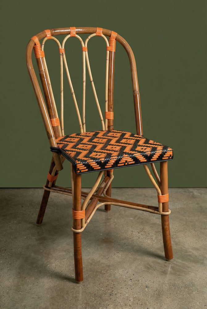 Chaise Martingale Orange Sienne – chaise en rotin de terrasse pour café et brasserie | Martingale Paris