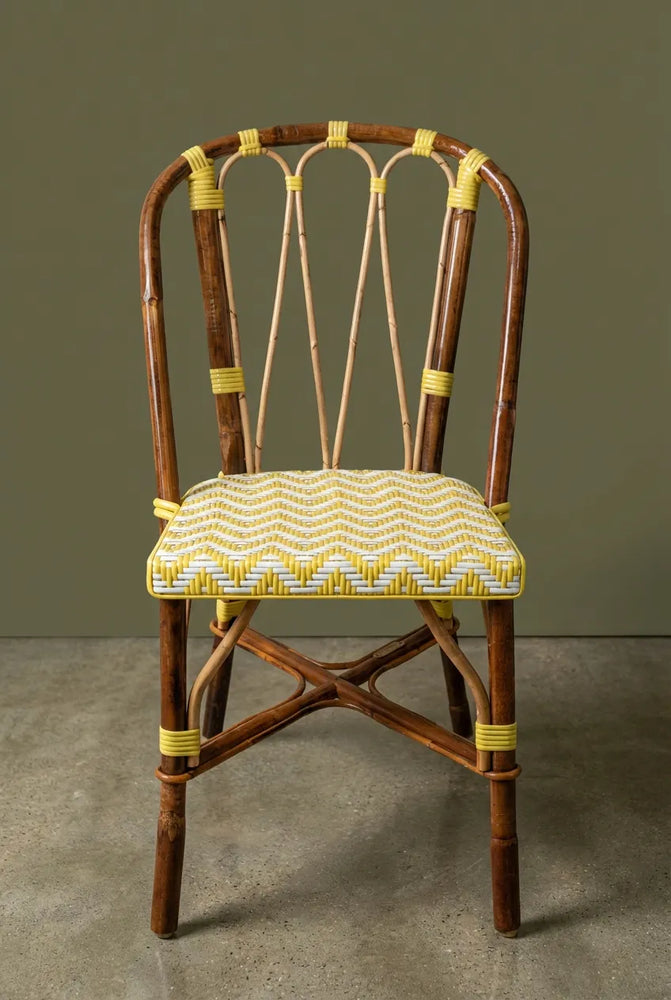 Chaise Martingale Jaune Miel – chaise en rotin de terrasse pour restaurant et terrasse | Martingale Paris