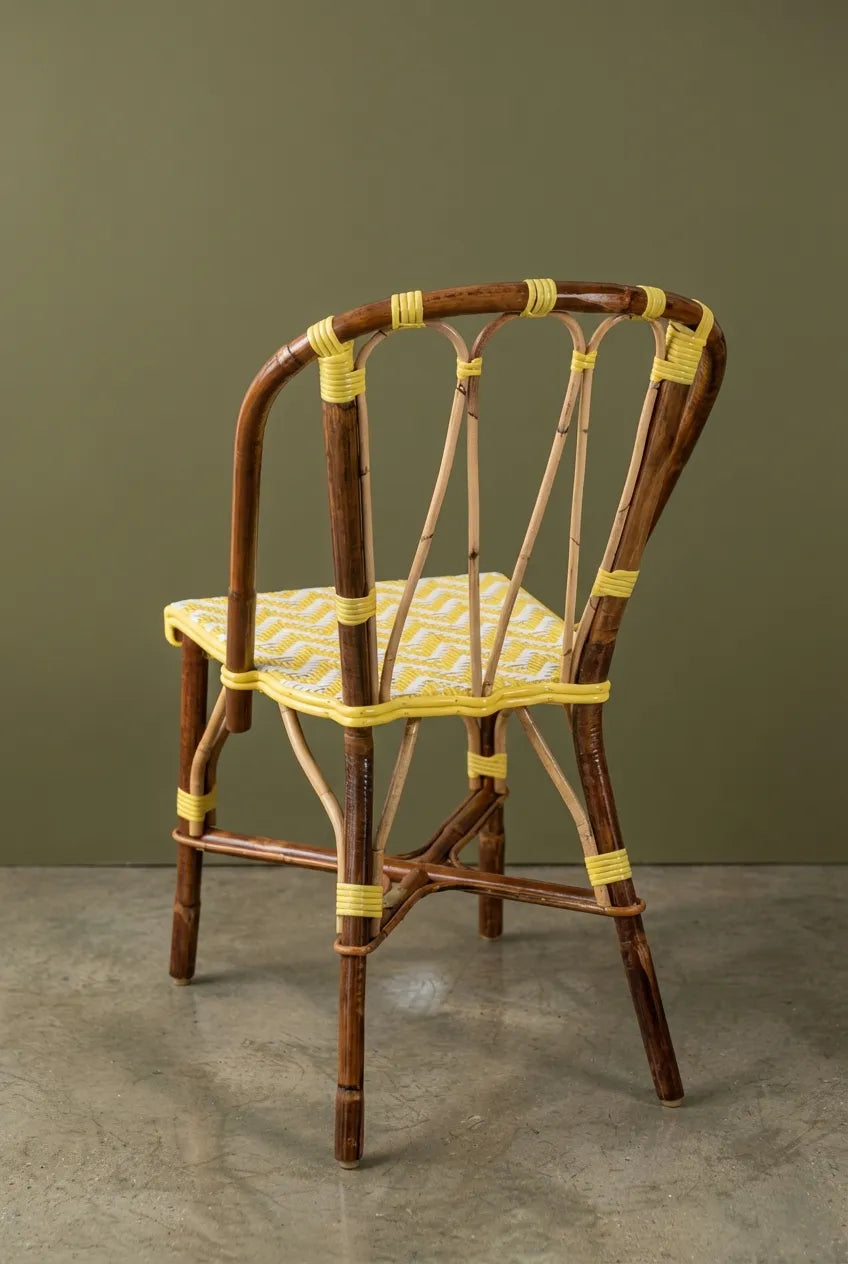 Chaise Martingale Jaune Miel – chaise en rotin de terrasse pour terrasse extérieure | Martingale Paris