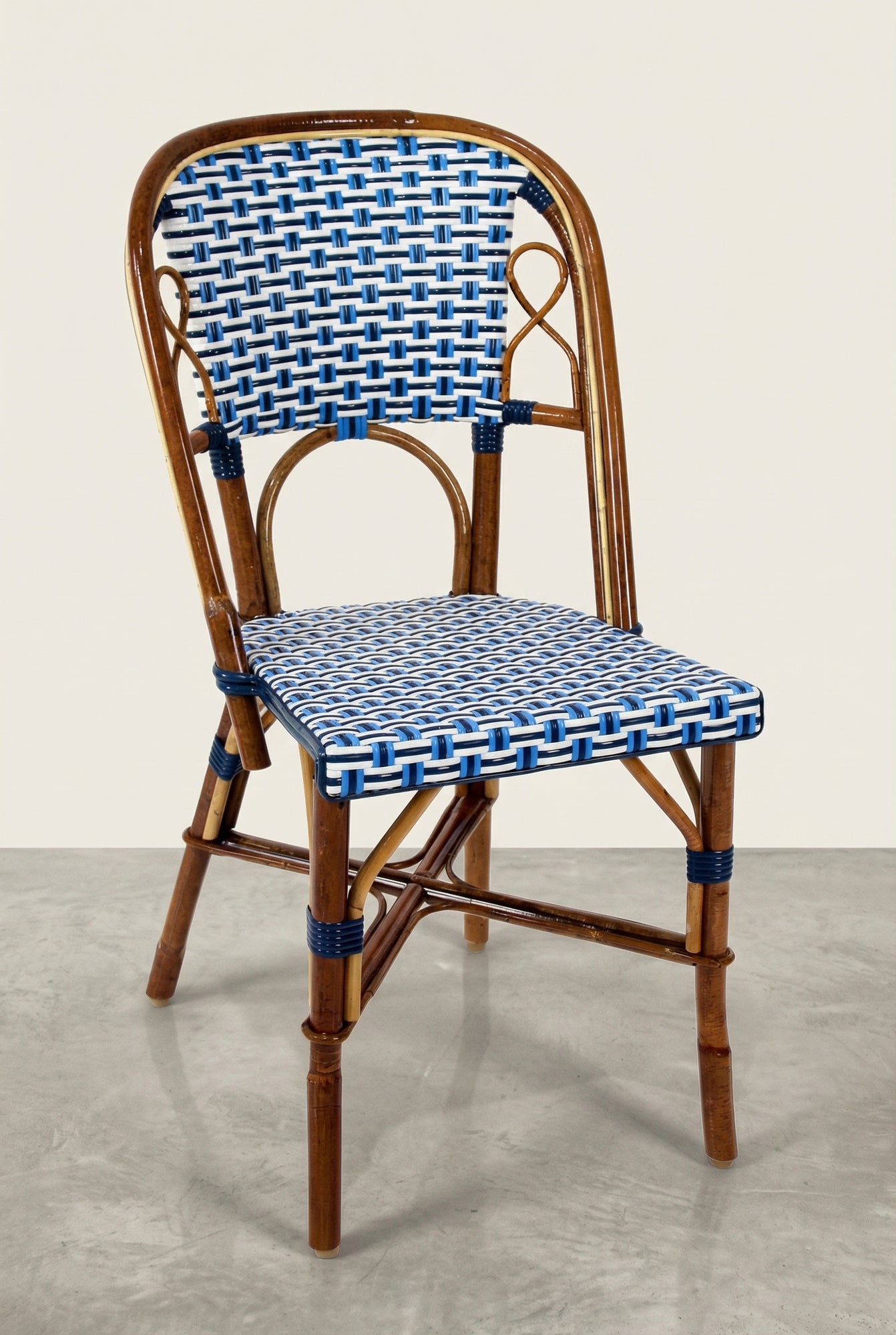 Chaise Martingale en Rotin Bleu Atelier